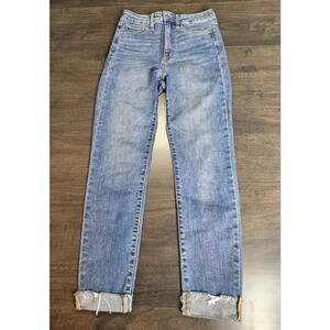 Gap Jeans Women's Size 28/6R Sky High Universal Jeggings Stretch Blue Denim Cuff